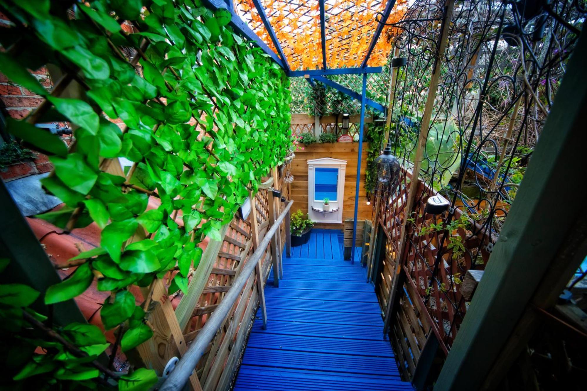 The Secret Garden Lägenhet Newark upon Trent Exteriör bild