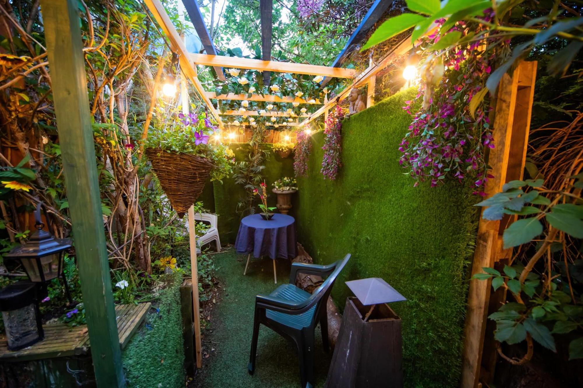 The Secret Garden Lägenhet Newark upon Trent Exteriör bild